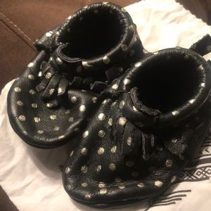 Freshly Picked Size 3 Ebony and Platinum Mocs